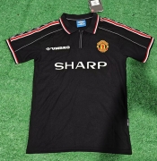 Man U 99 Retro Away