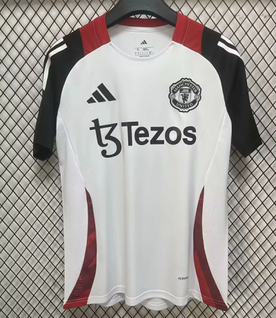 2025-26 Man U training