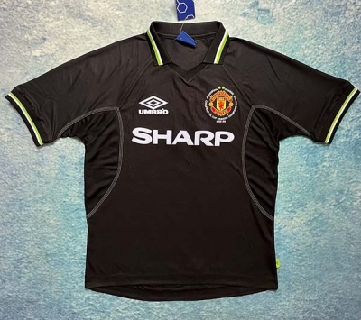 MAN U 1998-99 Retro away